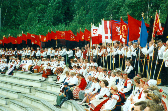 Karjalaiset kesäjuhlat Vaasassa 1999.