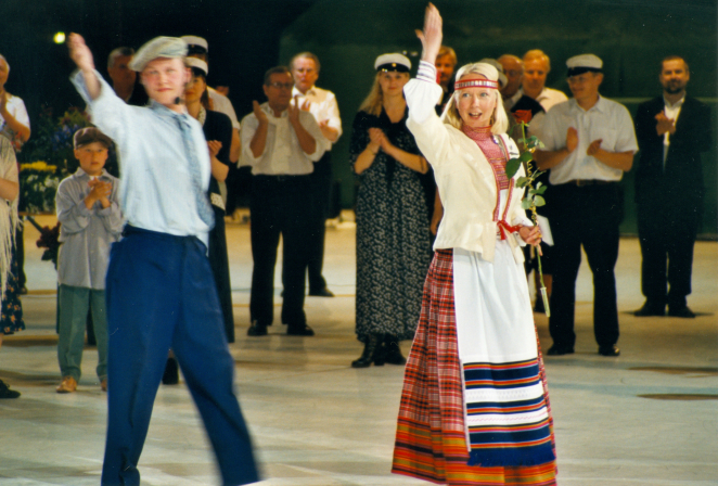 Viipuri-teemaiset Karjalaiset kesäjuhlat Helsingissä 2000.