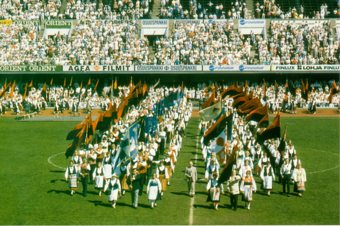 Karjalaiset kesäjuhlat 1985 Helsingissä.